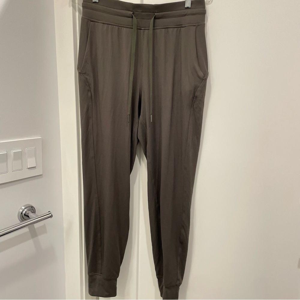 lululemon Ready to Rulu High-Rise Jogger
